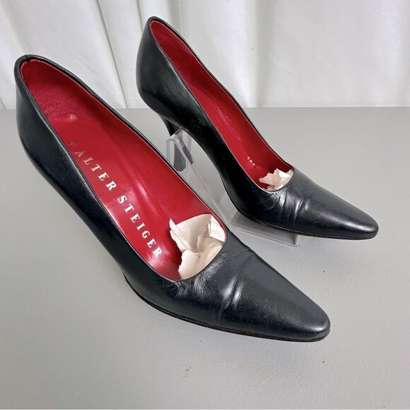 Walter Steiger women’s Blue Heels with Pointed Toe size 5.5 B - Picture 1 of 8
